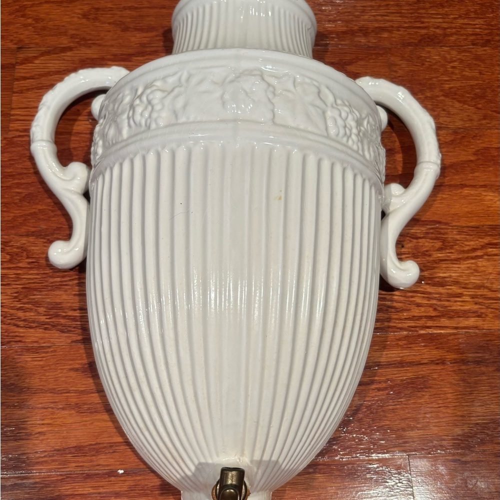 vintage Italian white ceramic lavabo wall fountain.